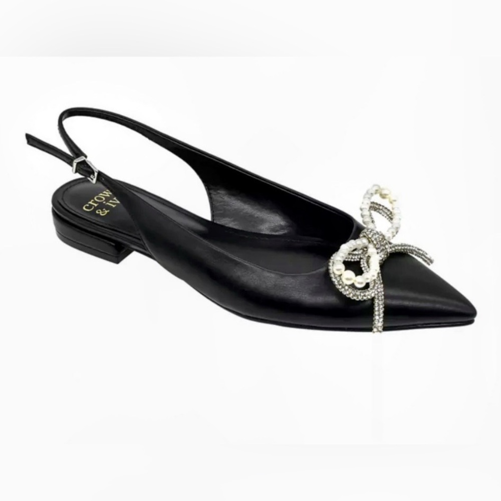 Crown & Ivy™ Peyton Flats in Black
